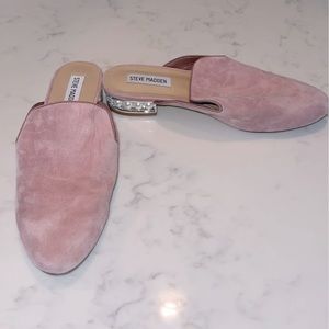 Steve Madden suede mule